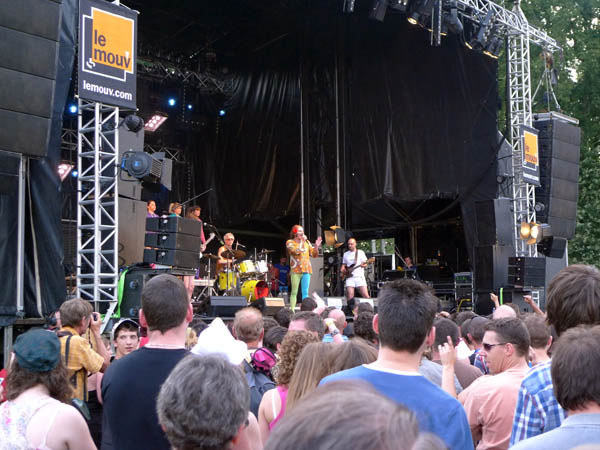 Philippe Katerine au Festival Au Pont du Rock