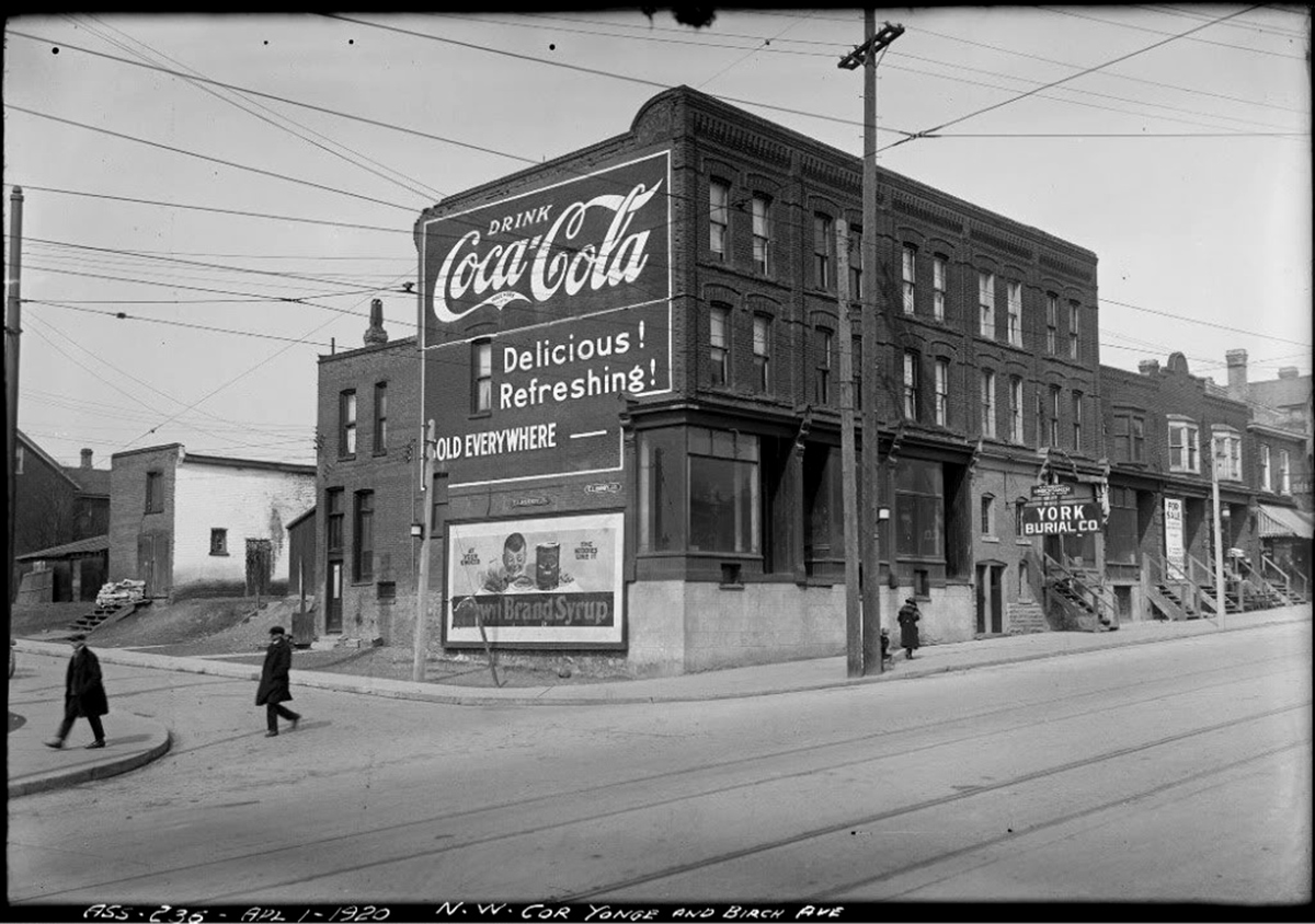 Publicités à Toronto (USA) en 1920