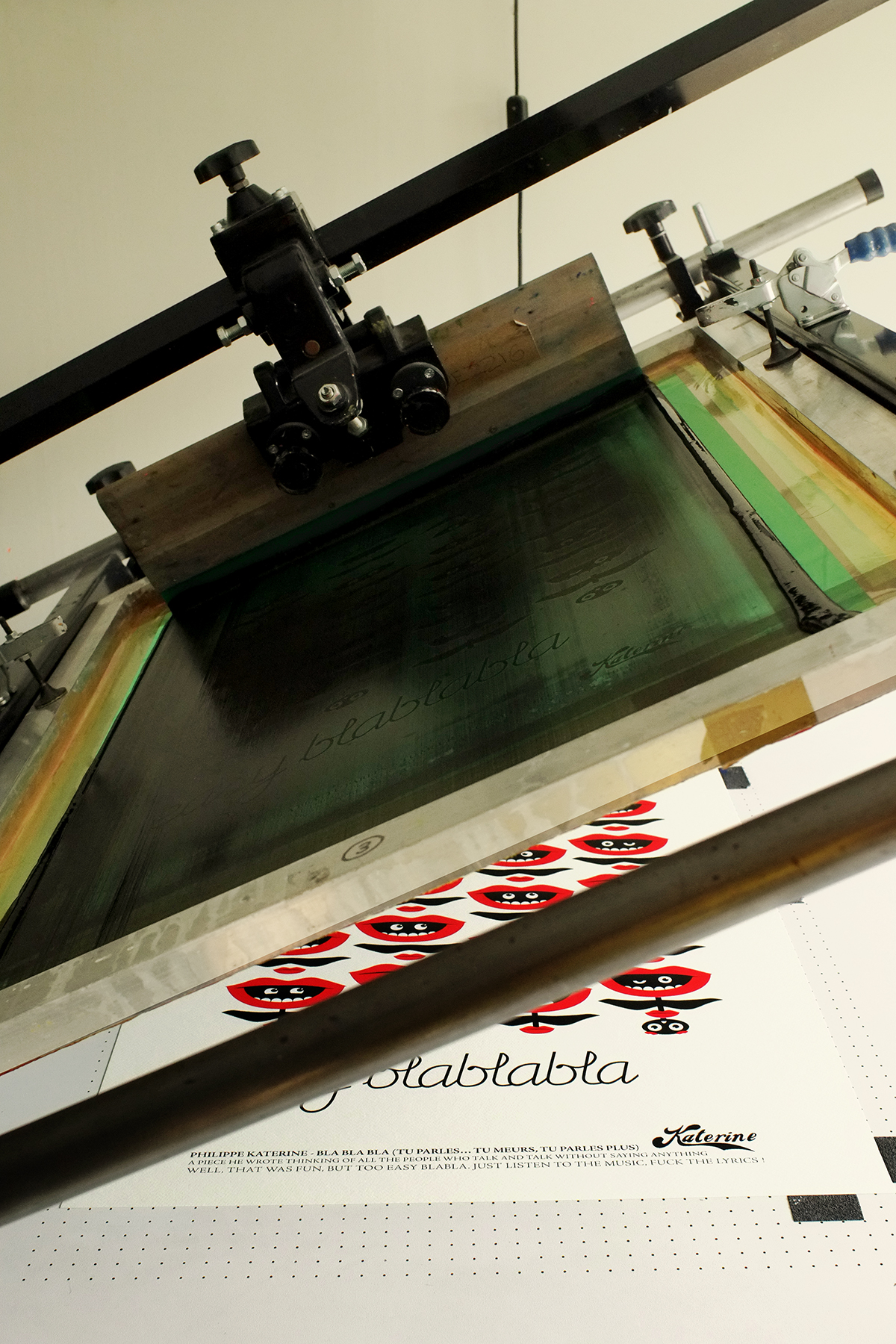 Screenprint of Philippe Katerine Easy Blablabla at the Dezzig workshop.